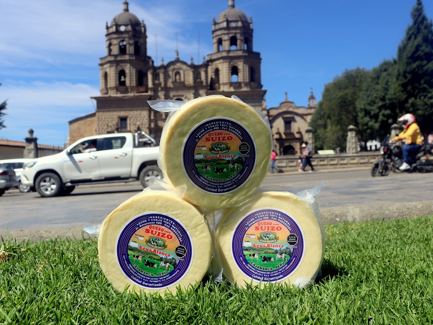 Queso Suizo de 1 Kg