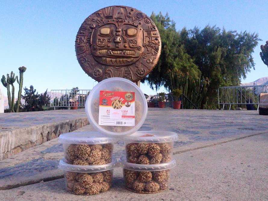 Toffes de Algarrobina